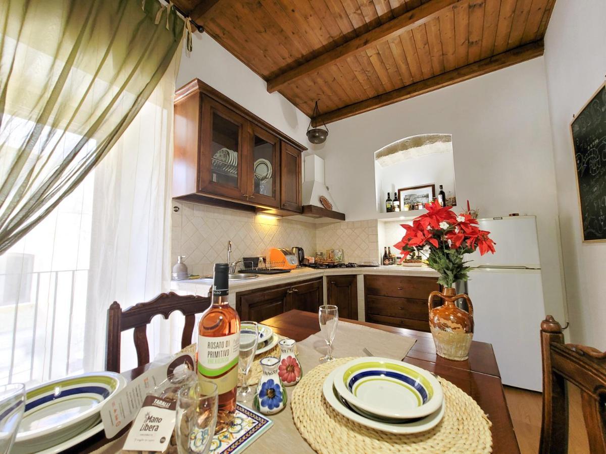 Tatiana - Historic House #Domusitaliane Villa Bari Exterior foto